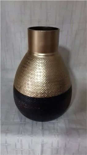 Bottled Modern Aluminium Flower Vase, Packaging Type : Corrugated Box, Size : 14x22 Cms