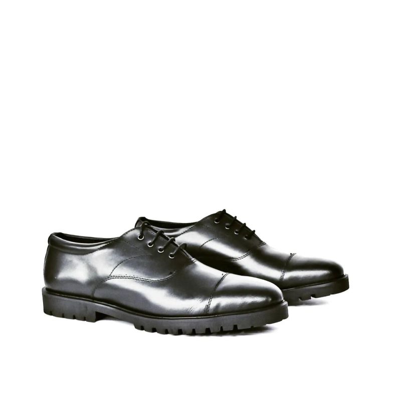 Red Gents Leather Shoes, Feature : Shining, Comfortable, Occasion : Formal, Casual, Party Wear