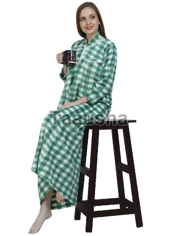 Full Sleeve Checkered Woolen Collar Nighty
